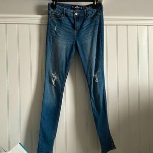 Hollister mid-rise skinny jeans
